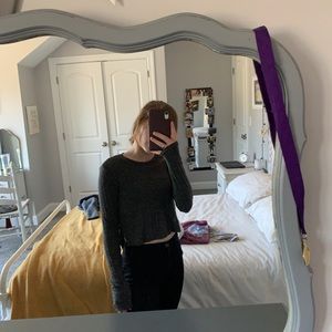 gray cropped long sleeve